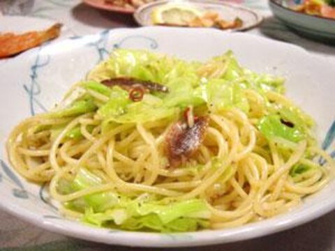 アンチョビとキャベツのパスタ